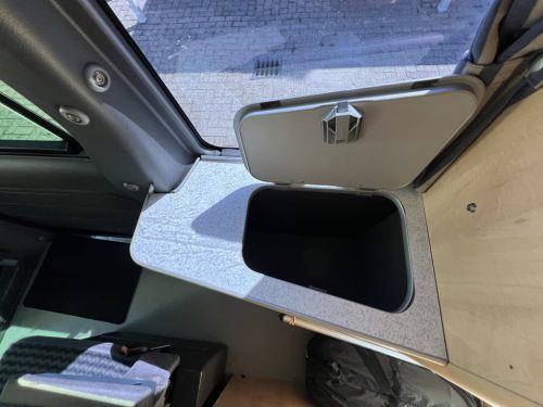 Ford NUGGET Hubdach Neuer Motor Gepflegter Zustand Foto: 8