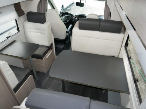 Challenger Premium VIP C256 6 pers 2021 MOISTURE DAMAGE photo: 2