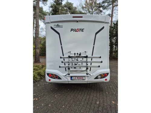 Pilote Essentiel G 740 AUT. 9-T TWINBED TV Solar photo: 3