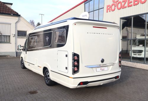 Niesmann + Bischoff Smove 7.4 E photo: 5
