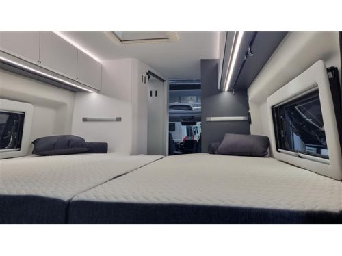 Adria Twin Supreme 640 SLB Foto: 14