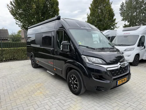 Sunlight Adventure Edition 640 Van conversion photo: 2