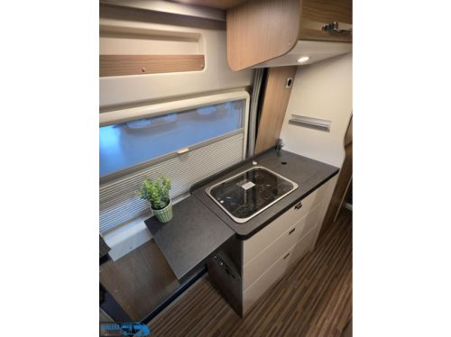 Carthago Malibu Van 600 DB photo: 11