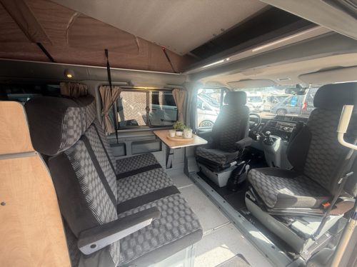 Westfalia ford nugget 4 slaapplaatsen airco hefdak lmv standkachel trekhaak zonnepaneel bearlock photo: 12