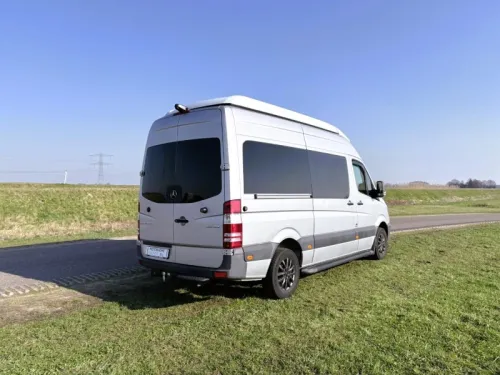 Mercedes-Benz Sprinter 316 CDI by Hop Campers Foto: 2