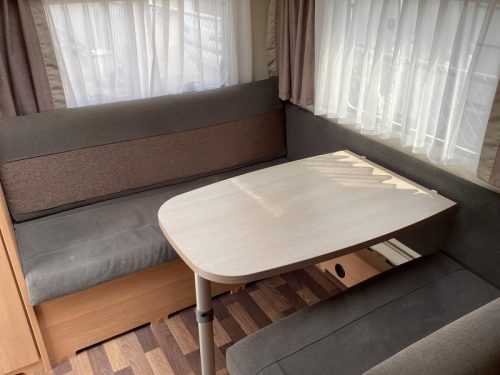 Knaus Sport 420 QD Dorema Mondial photo: 2