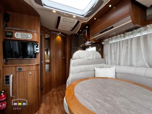 Hymer B 704 PL photo: 6