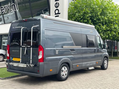 Adria Twin 640 SPX Querbett Solarmodul BEARLOCK EURO6 Foto: 18