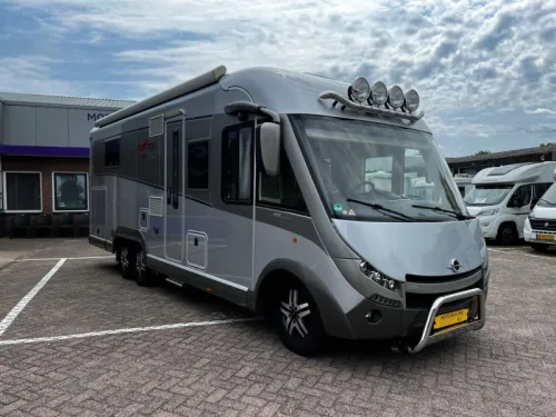 Carthago Chic E-Line I 51 QB Tandem axle Very Complete