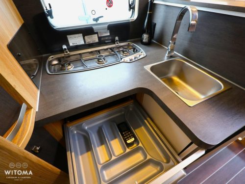 Knaus Sky TI 700 MEG Platinum DACHKLIMAANLAGE | SAT. SCHOTEL  Foto: 11