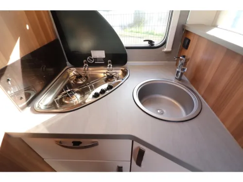 Weinsberg CaraLoft 700 MEH Einzelbetten Foto: 17