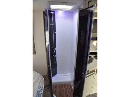 Challenger Mageo 378 XLB face to face xl queen bed photo: 12