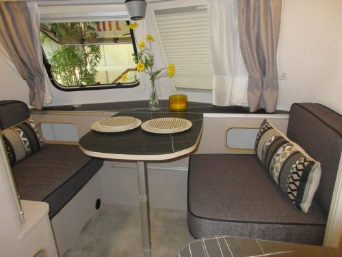 Eriba Touring Silver Edition 542 210 Breit/Einzelbetten!! Foto: 9