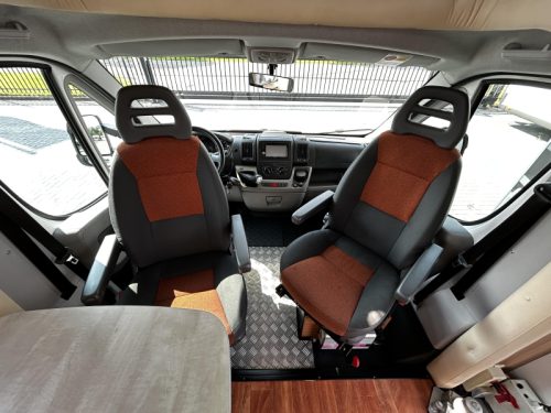 Elnagh M200 CPT Wheelchair-accessible Motorhome with lift photo: 26