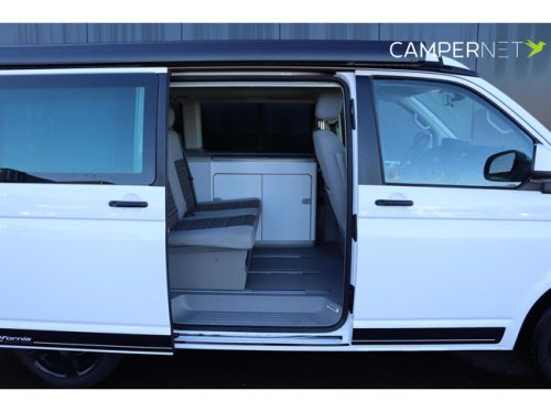 Volkswagen California T5 140hp Automatic | Awning | Bike rack | DSG Automatic | Pop-top roof | Bearlock | Parking sensors | Heated seats | P photo: 6