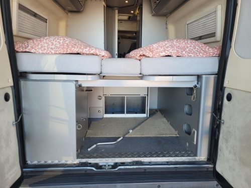 Adria Twin Plus 640 SLX L&auml;ngsbetten Foto: 17