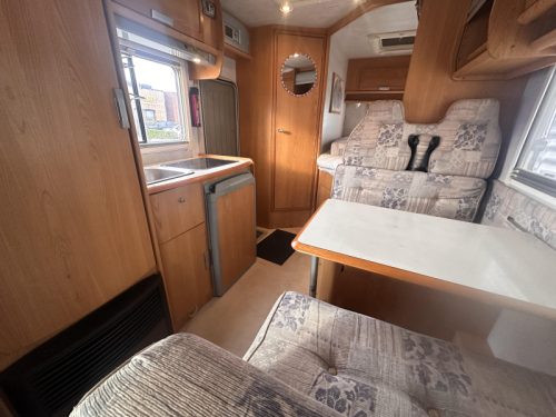 DueErre Escape 391 125PS Dachklimaanlage 4-Personen Foto: 6