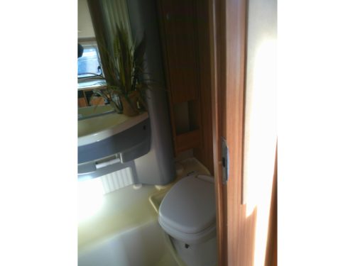 Carado T 132 feines wendbares Wohnmobil Foto: 11