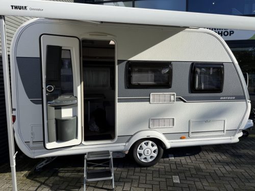 Hobby On Tour 390 SF Fixed bed MOVER Awning TOP