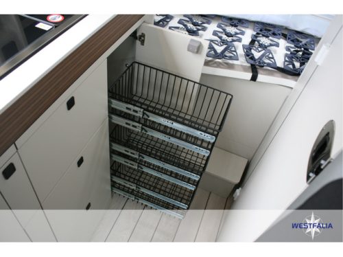 Westfalia Columbus 540D 140hp Auto. Show offer photo: 13