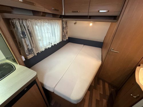 Knaus Sport 450 FU photo: 4