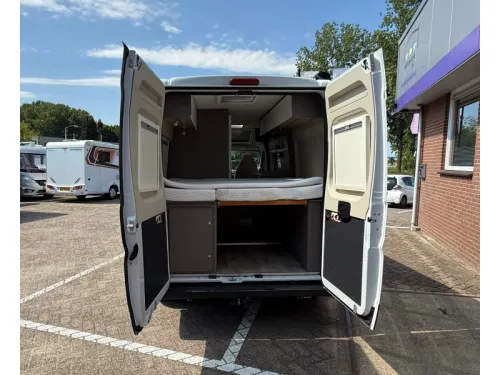 LMC Innovan 600 photo: 4