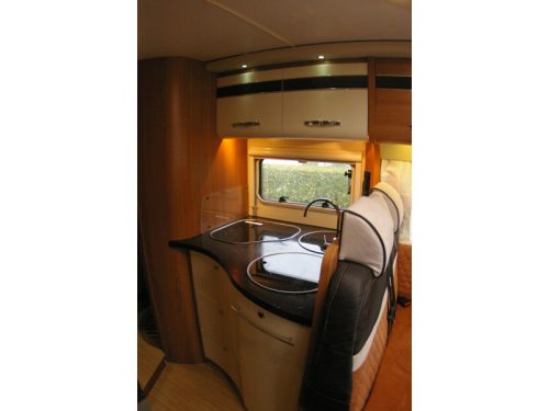 LMC Explorer I 730 G Automatic, Single beds. photo: 11