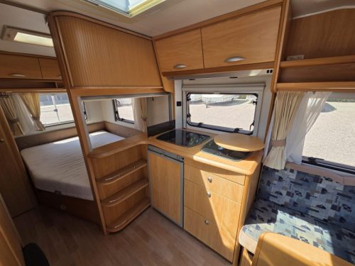 Chateau Calista 450 +BOVAG-2025/Awning/Mover photo: 11