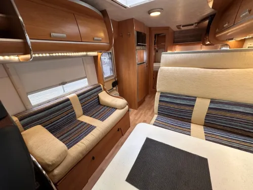 Joint Spaceline Fiat 130PS Dachklimaanlage TV Foto: 6