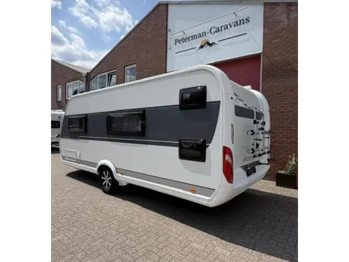 Hobby Excellent 560 KMFE Incl. Awning and Mover photo: 4