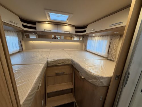 Carthago C1-Tourer 143 LE Mercedes-Benz Sprinter  foto: 12