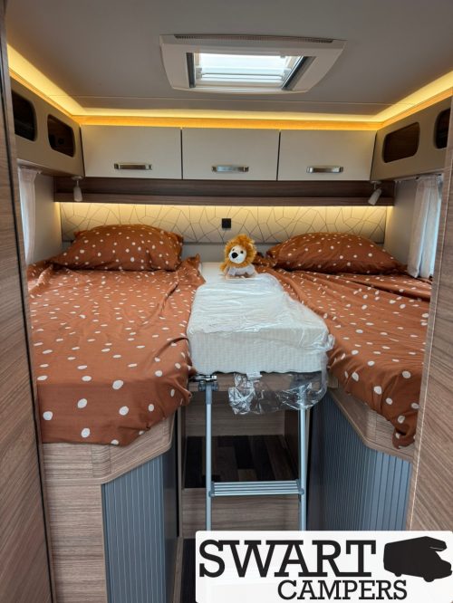 Weinsberg CaraCompact 600 MEG Edition [pepper] Automatic 180 hp single beds photo: 19