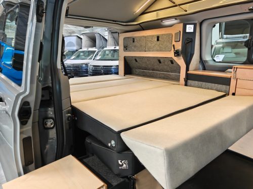 SpaceCamper Classic+ Caravelle Life VW 2.5 eHYBRID 233HP photo: 11