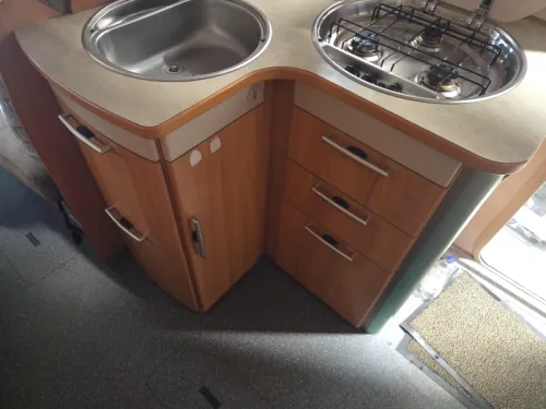 Hymer B klasse 544 Spacious seating area photo: 5