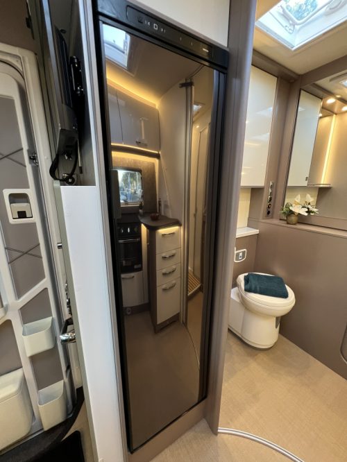 B&uuml;rstner Lyseo 684G HARMONY LINE HEFBED+9T AUTOMAAT FIAT 8 foto: 9