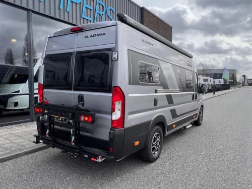Adria Twin 640 SLB 60 YEARS AUTOMATIC photo: 7