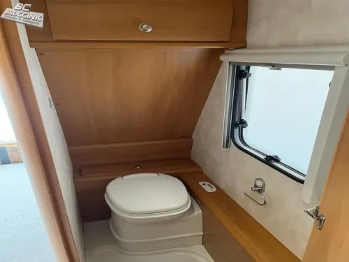 Avento Ava Grande 445 TF FRANZ&Ouml;SISCHES BETT RANGIERHILFE MARKISEN foto: 7
