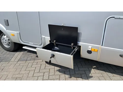 Hymer B654 CL Air suspension / 3500/4000KG photo: 13