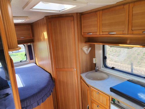 Ci Corfu Fiat 2.8 IDTD camper, zonnepanelen, 4 slaapplaatsen foto: 14