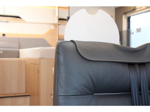 Hymer BMC-I 600 Single beds + Pop-top roof  photo: 72