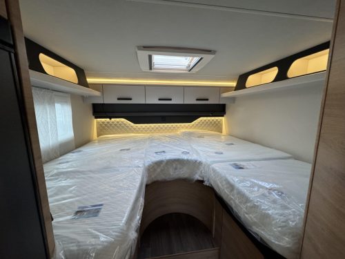 Knaus L!ve Ti 650 MEG photo: 14