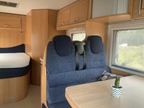 Chausson Trigano Flash 08 2.3 128 hp French bed, side sofa, half-dinette, Swivel seats, very neat condition Year of manufacture 2006 Motorhome centre on the road Marum photo: 6
