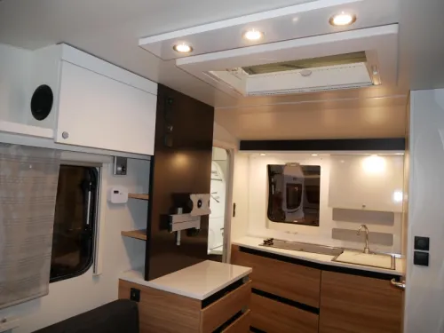 Adria Action 391 PH ISABELLA AWNING photo: 5