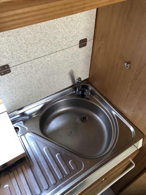 Dethleffs A5830 5 berth starter Motorhome photo: 19