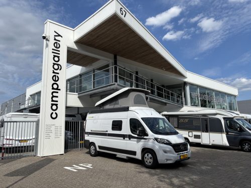 Hymer GRAND CANYON TRANSVERSE BED+POP-TOP ROOF EURO6 TOW HITCH