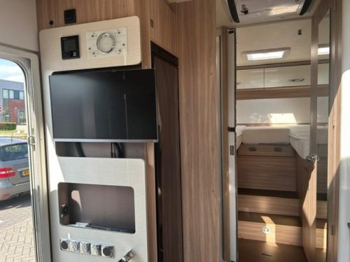 B&uuml;rstner Limited T 727 G COMPLEET Foto: 7