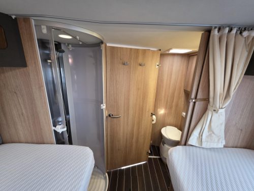 Knaus Sky TI 700 MEG Platinum Selection  photo: 15