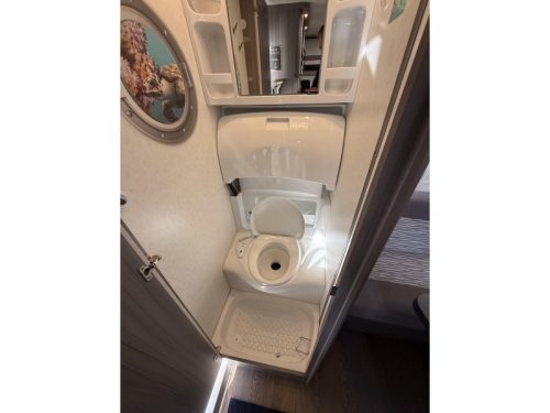 Hobby On Tour 390 SF Fixed bed MOVER Awning TOP photo: 13