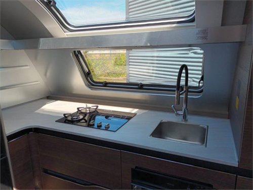 Adria Alpina 663 HT photo: 4