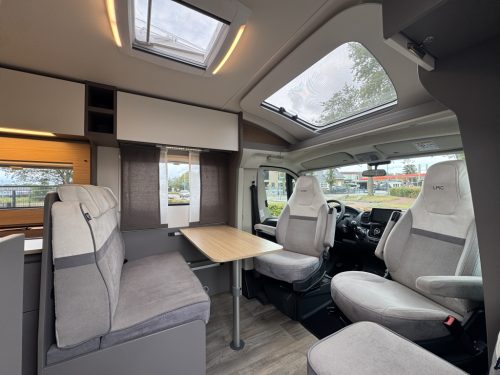 LMC Tourer T660 photo: 9